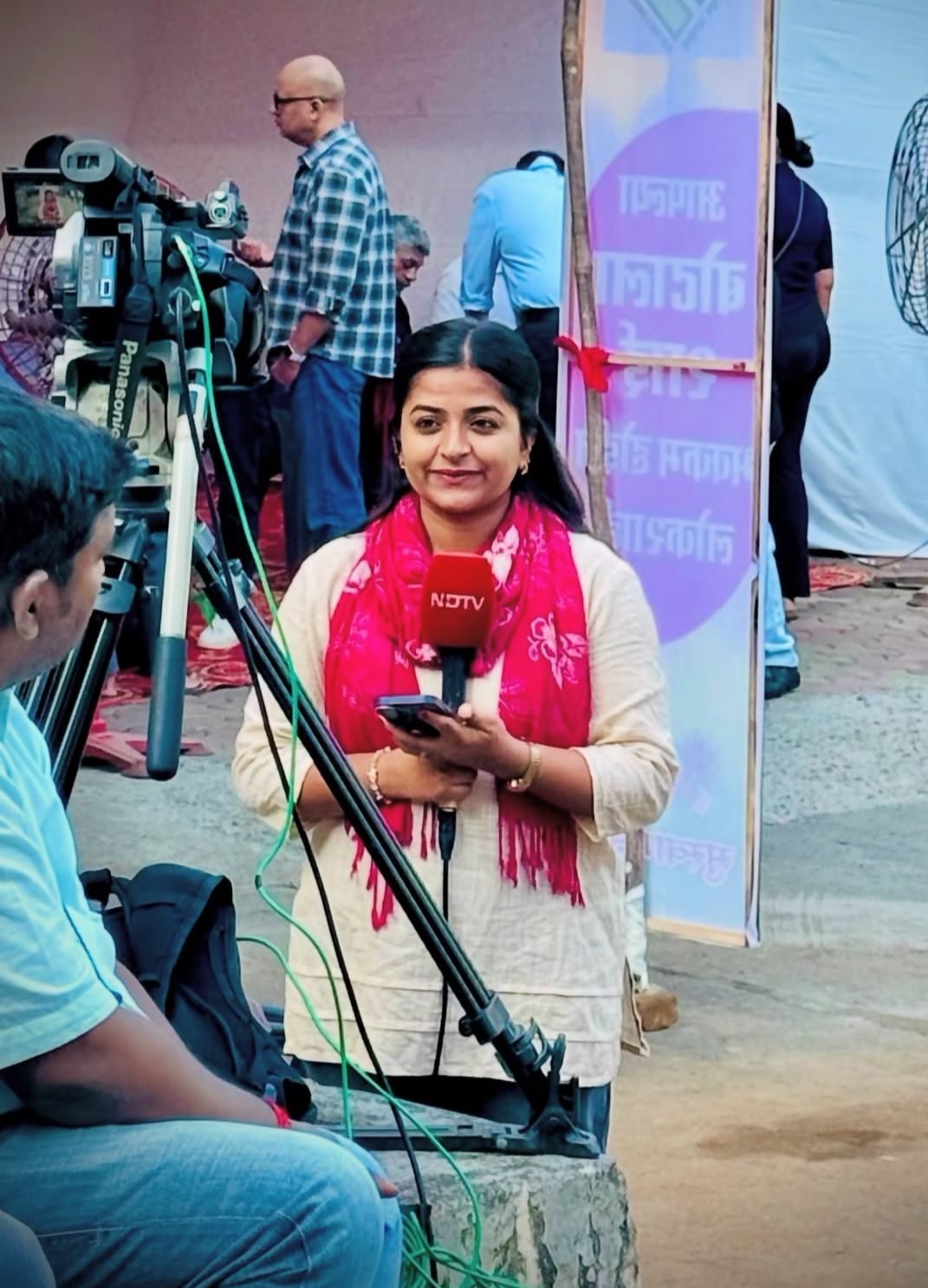 Sujata Dwivedi conducting an interview